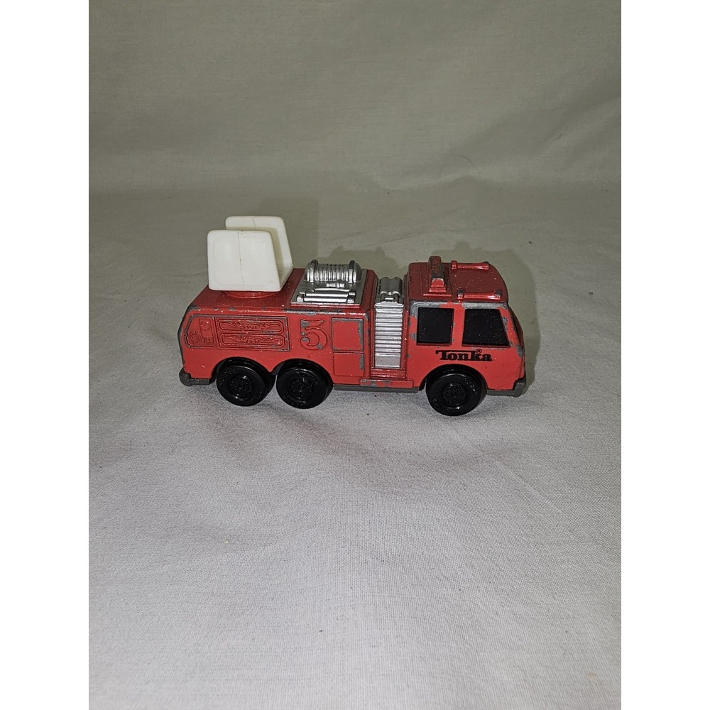 VTG 1992 Tonka Fire Engine Truck 4" Steel Red #5 Missing Ladder